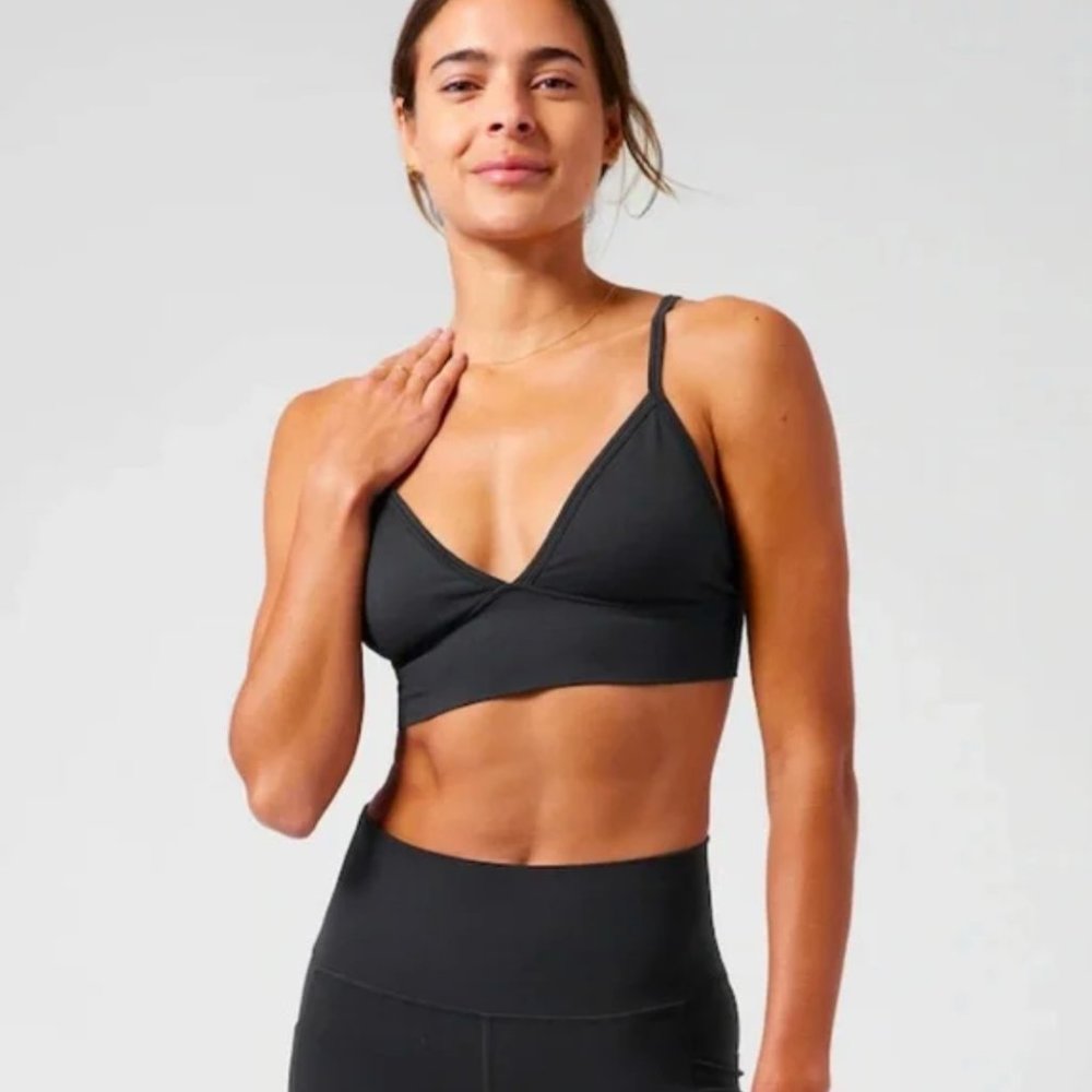 ATHLETA  Aurora triangle bra A-C
